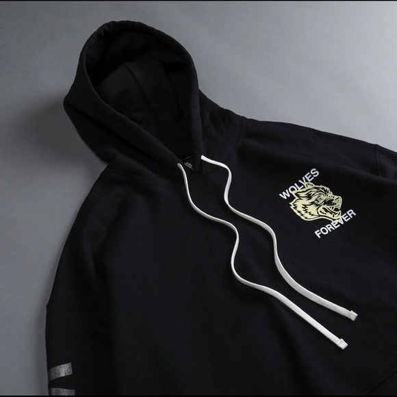 Darc Sport Respect Classic Hoodie in Black V2 NWT - Picture 3 of 4